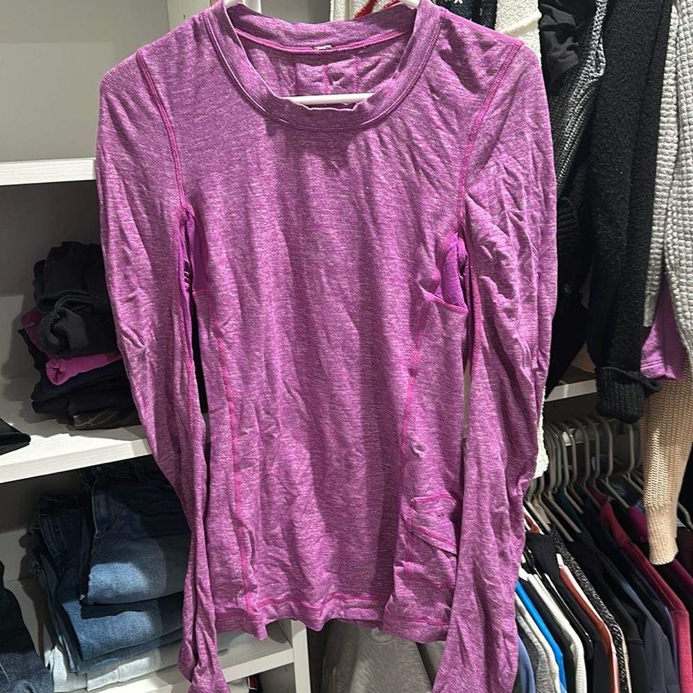 Lululemon long sleeve tee